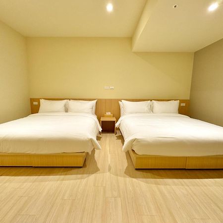 Brown House Hotel - Taipei Main Station エクステリア 写真